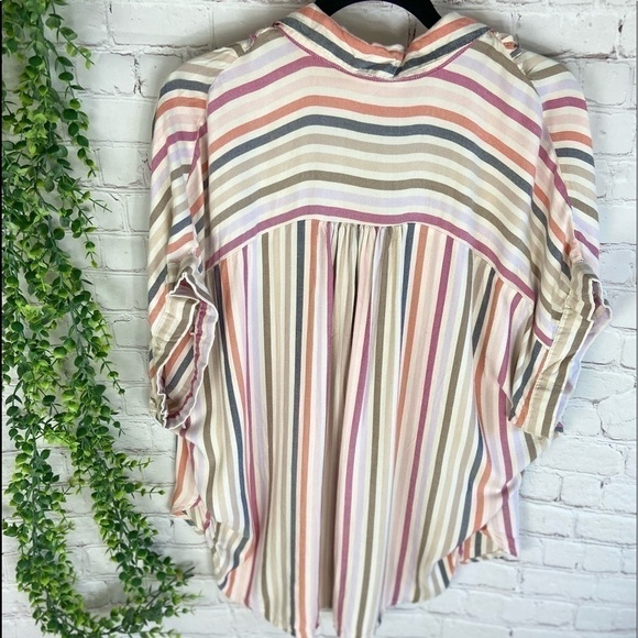 Time AND TRU STRIPED BUTTON DOWN BLOUSE XL NWOT - Picture 2 of 3